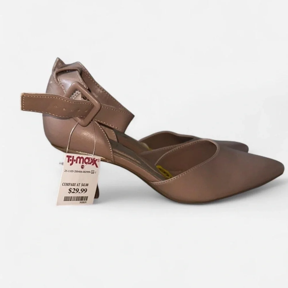 Anne Klein Nude Pointed Toe Ankle Strap Pumps Size 9 - Picture 2 of 8